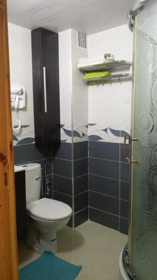 Logement Hotel Et Navette Gratuite Fès Exteriör bild